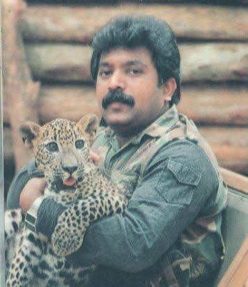 NTK_Virudunagar's tweet photo. வரலாற்றின் வீதிகளில் தளரா தமிழினம்.. அடக்குமுறைகளால் , அடிமைச் சங்கிலிகளால் தலை கவிழும்போதெல்லாம்.. இனம் நிமிர சினம் கொண்டு, மனம் வெல்லும் தலைவன் ஒருவன் தானாகத் தோன்றி தலை நிமிர்த்த வருவான் என்பது இயற்கை எழுதிட்ட அதிசய விதி.!
#HBDTamilsLeader68
#ஒப்பிலாத்தலைவன் https://t.co/IC4IkXTDJf