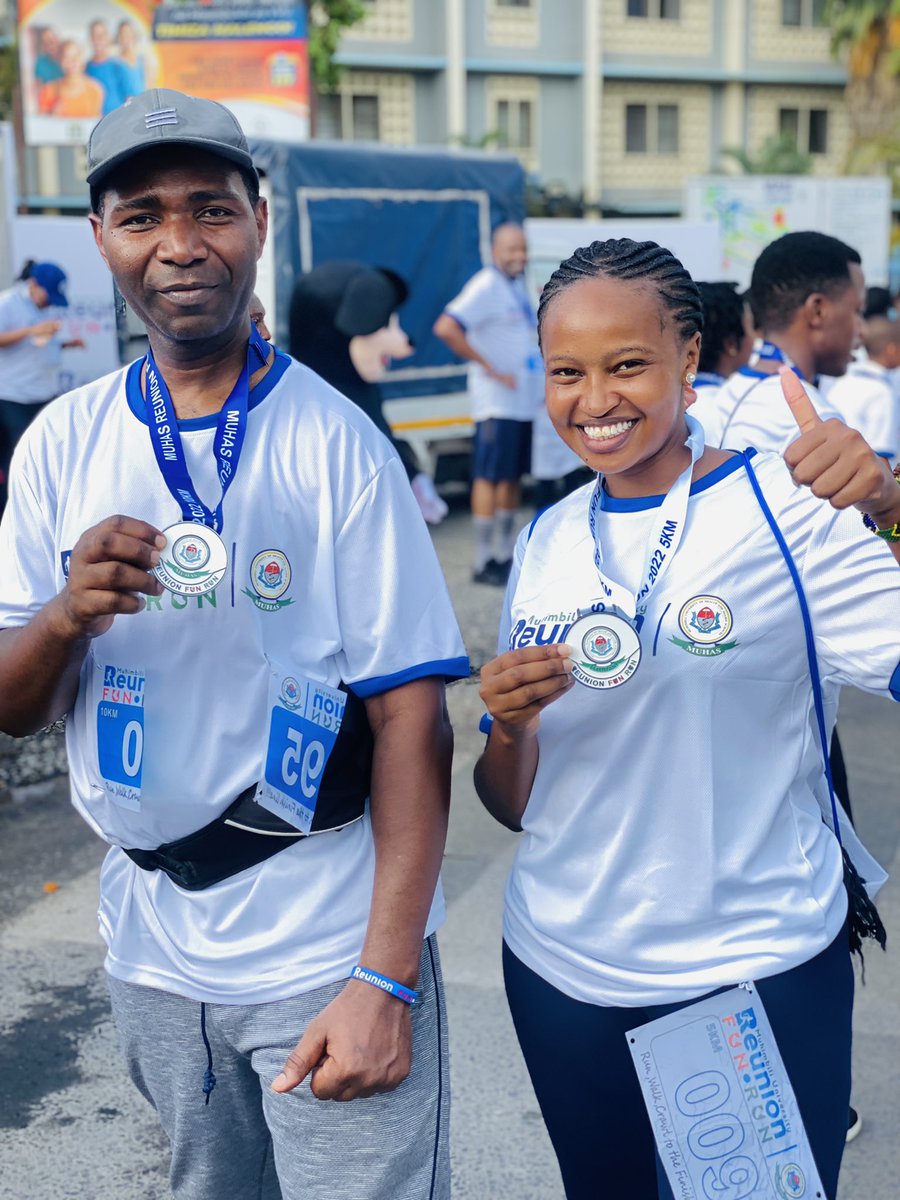 KivuyoLaurel's tweet photo. Muhimbili University Fun Run, 5 to 10km done with my Mentor @Hussein19089524 π₯πββοΈ https://t.co/HF1duVeQK6
