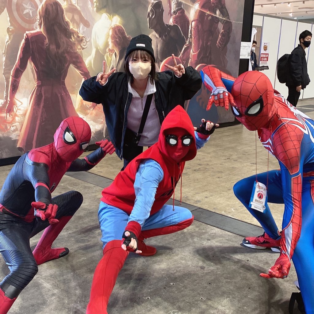 imy_miiii's tweet photo. 東京コミコン、今日も盛り上がってます✨
皆様、クオリティー高すげて大興奮😍
@sakura042239 https://t.co/HI0AEre8mj