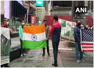 New York, US: A group of Indian-Americans protested outside Pak Consulate on 26th Nov, calling for an end to state-sponsored terrorism by Pak. A mobile banner was also rolled out outside the Consulate &amp; Times Square, demanding justice for  #MumbaiTerrorAttack.

#DontForgetPak2611
