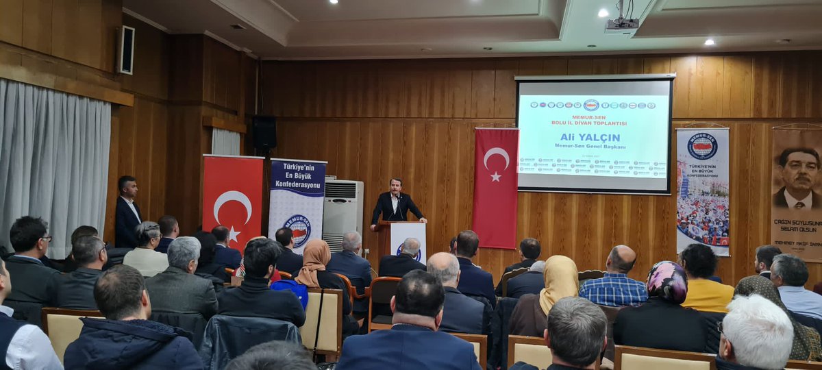 Ali YALÇIN (@_aliyalcin_) on Twitter photo Kamu personel sisteminde bütünlük sağlansın,aynı ünvanda farklı statüde çalışanlar arası farklılıklar kalksın istedik. Ne süresiz ne de süreli sözleşmeli çözüm değil. “Çözüm kadrodur” dedik.
<a href="/csgbakanligi/">T.C. Çalışma ve Sosyal Güvenlik Bakanlığı</a> Sn. <a href="/vedatbilgn/">Vedat Bilgin</a> ile görüşmelerimizde çözüme odaklı iradeyi de gördük. Kamu personel sisteminde bütünlük sağlansın,aynı ünvanda farklı statüde çalışanlar arası farklılıklar kalksın istedik. Ne süresiz ne de süreli sözleşmeli çözüm değil. “Çözüm kadrodur” dedik.
<a href="/csgbakanligi/">T.C. Çalışma ve Sosyal Güvenlik Bakanlığı</a> Sn. <a href="/vedatbilgn/">Vedat Bilgin</a> ile görüşmelerimizde çözüme odaklı iradeyi de gördük.