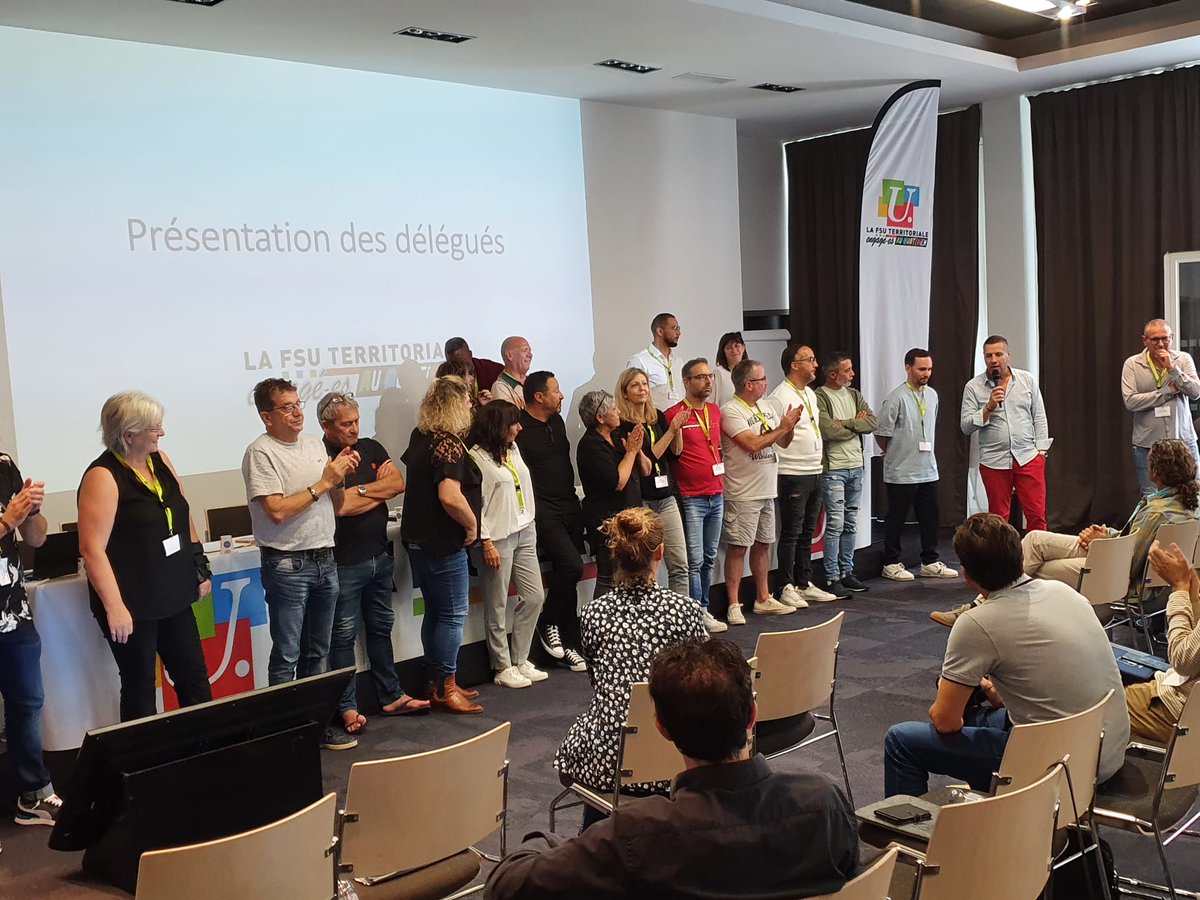 LeBras78173605's tweet photo. Du 1er au 8 décembre voter la @FSUregionSUD pour le syndicat qui travaille tout les  📂 depuis le début,  pas comme certains qui essaie de bosser quelques mois avant les élections,  la @FSUregionSUD sera présente le 9 décembre pour le personnel de @MaRegionSud https://t.co/zS7R3hqmB2