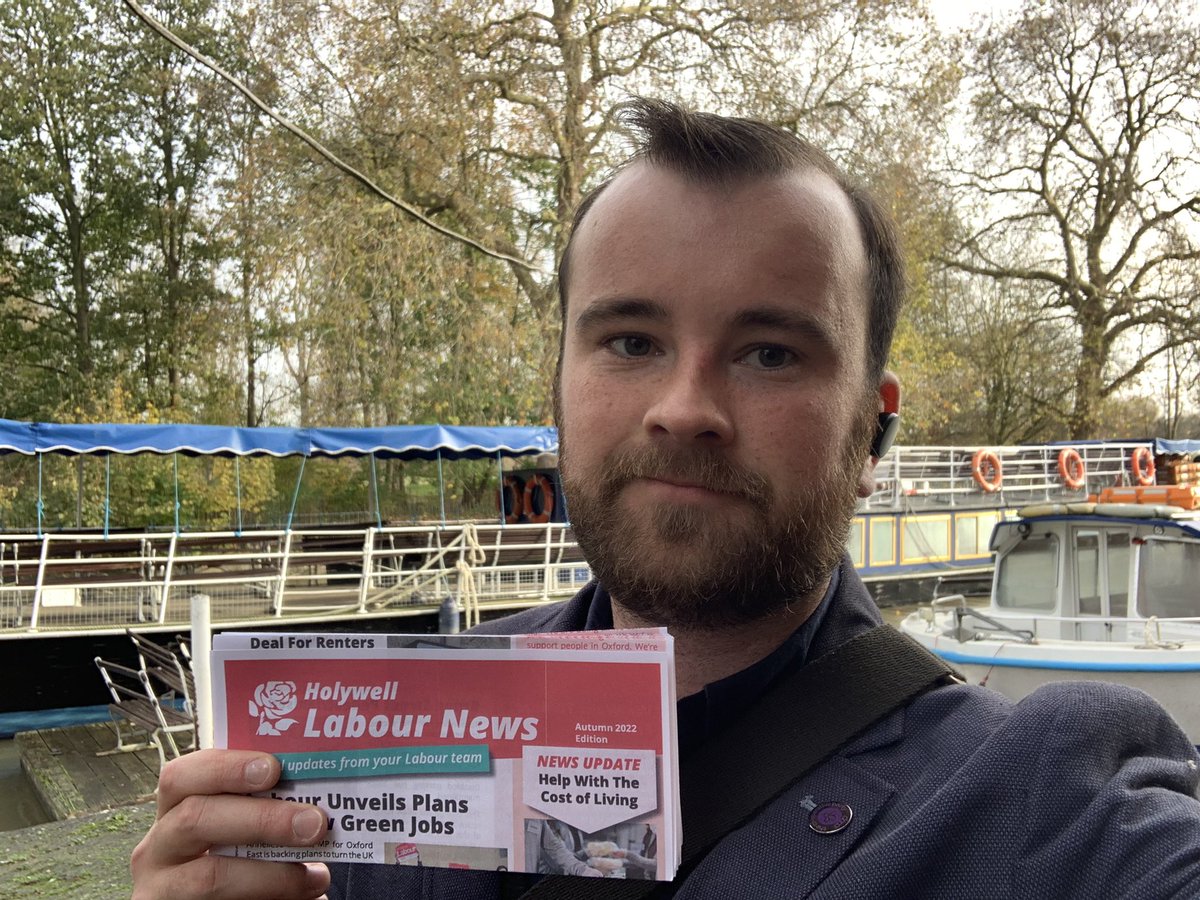 bradtbaines's tweet photo. Great to start the morning with some friendly chats and deliveries to residents of Trill Mill Court, South Bridge Road and Folly Bridge. #LabourDifference #labourdoorstep https://t.co/XBM50loAR8