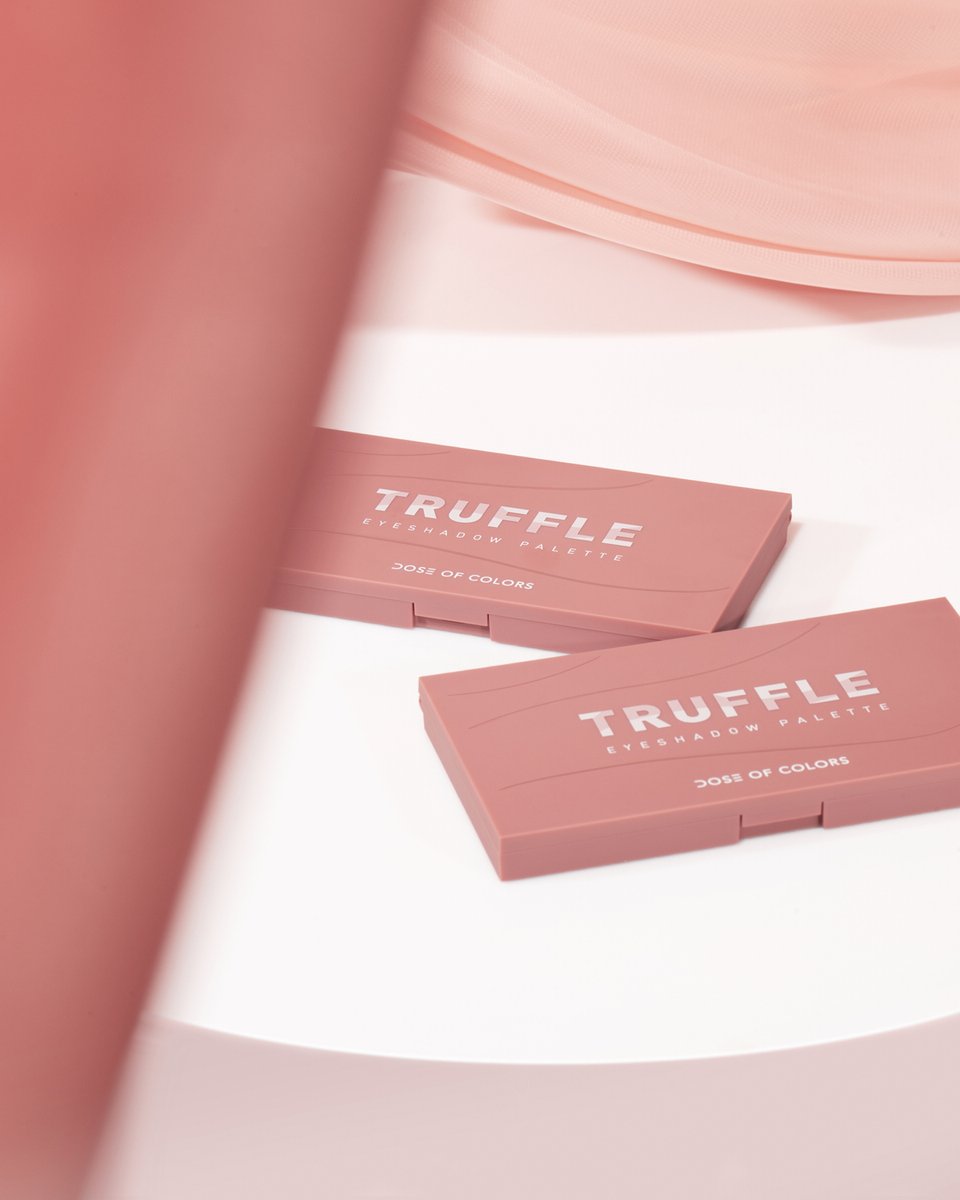 Doseofcolors's tweet photo. Shop your #TeamTruffle must haves during our Black Friday 50% off Sitewide* Saleπππ #doseofcolors #blackfriday
*offer valid November 24th 6:00PM to November 28th 11:59PM PST. While supplies last. Offer cannot be combined with any other offers. No adjustments on previous https://t.co/6IxXjeQDQA