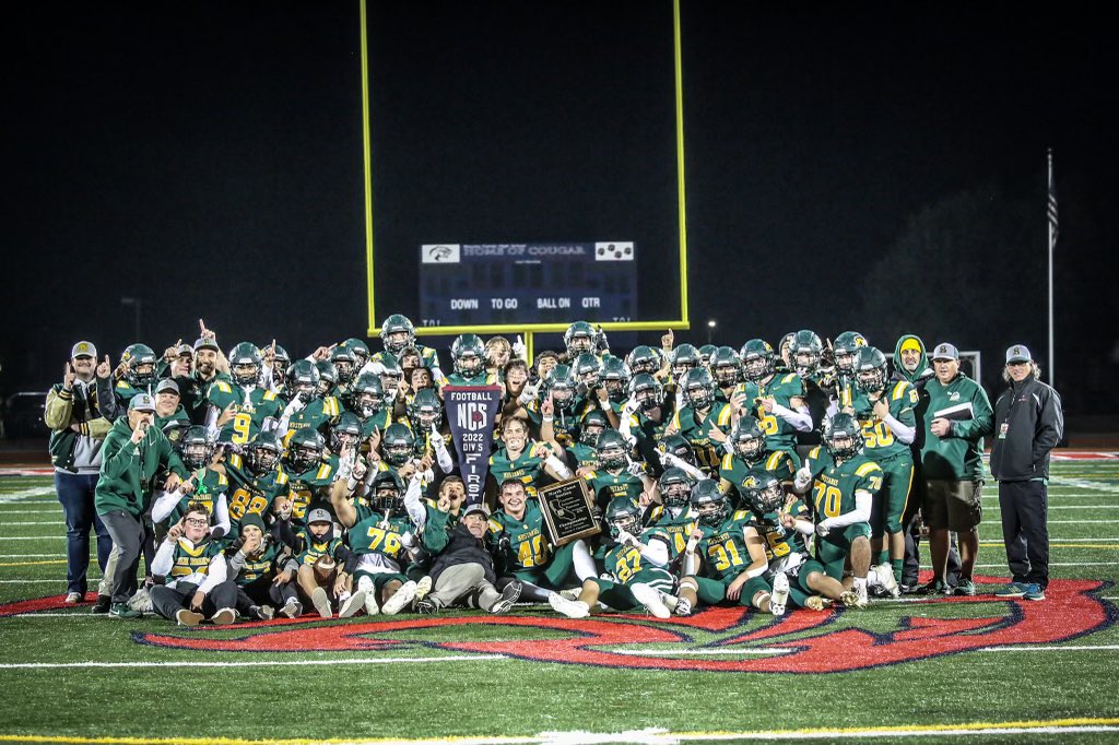 allfootballSM's tweet image. 2022 NCS D5 Champions!!! #back2back #winSTATE #marinfootball