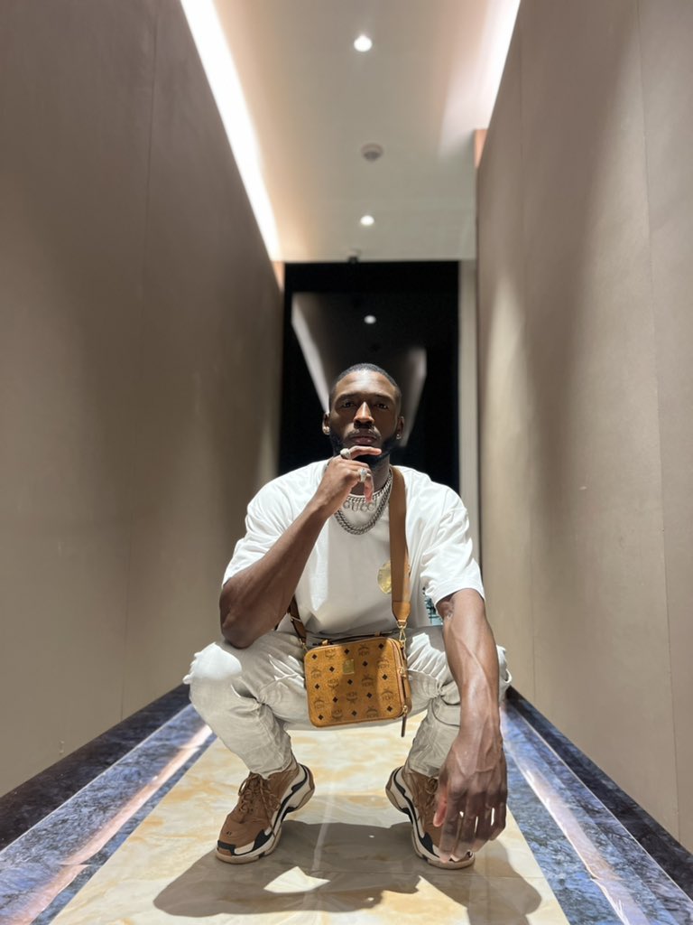 CHAMELEON tweet media