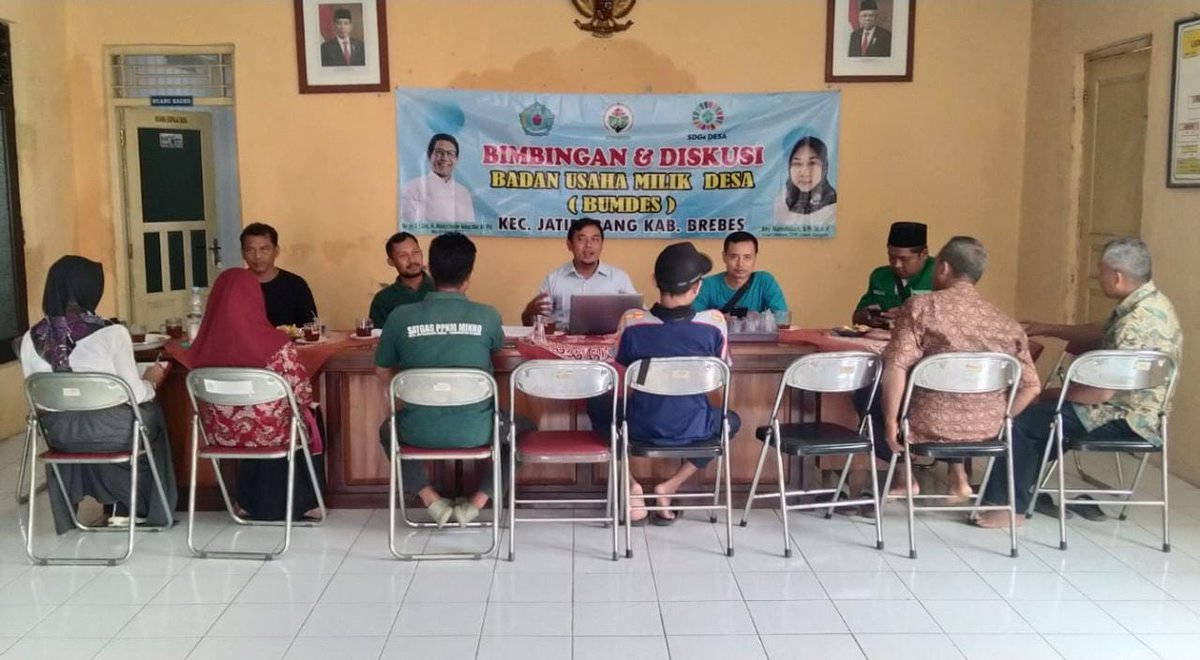 Agus2Prihanto's tweet image. Bimbingan dan Diskusi Bumdes Cluster PD Jatibarang 1 
Kec. Jatibarang
Sabtu, 26/11/22

#TPPJatibarangBrebes
#Bumdes
#KetahananPangan

@halimiskandarnu
@kemendespdtt
@bpsdmkemendesa
@taufikmadjid71
@yusradaridesa
@tppkemendes
@TPPJateng
@EvyNurmilasari
@AhmadMunsip
@beta_nurcholis