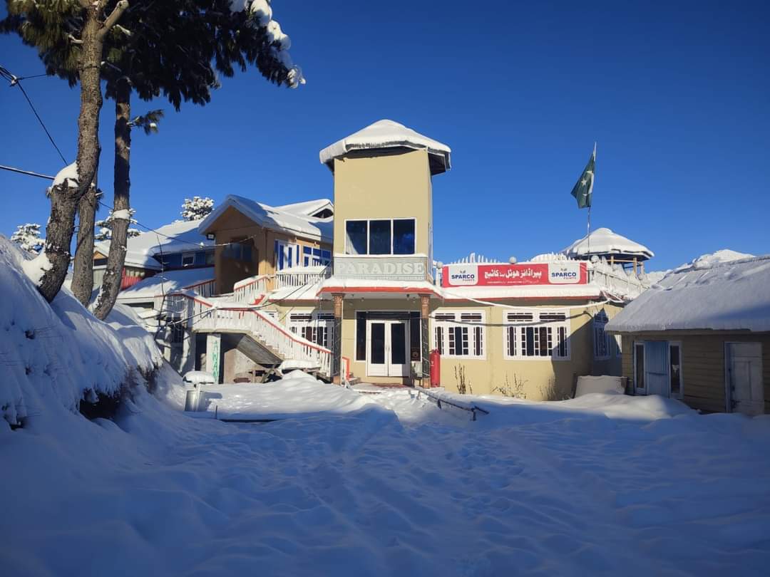 SwiftExpedition's tweet photo. 𝐇𝐨𝐭𝐞𝐥 𝐢𝐧 𝐒𝐡𝐨𝐠𝐫𝐚𝐧, 
Hotel in 𝐒𝐡𝐨𝐠𝐫𝐚𝐧 available for rent in affordable rates for couples, family and groups.
For hotel booking in shogran, feel free to contatct us
03419188565
+92 343 832089
#Shogran #hotel #Pakistan #couple #family #tourism https://t.co/Du8YOjOfwu