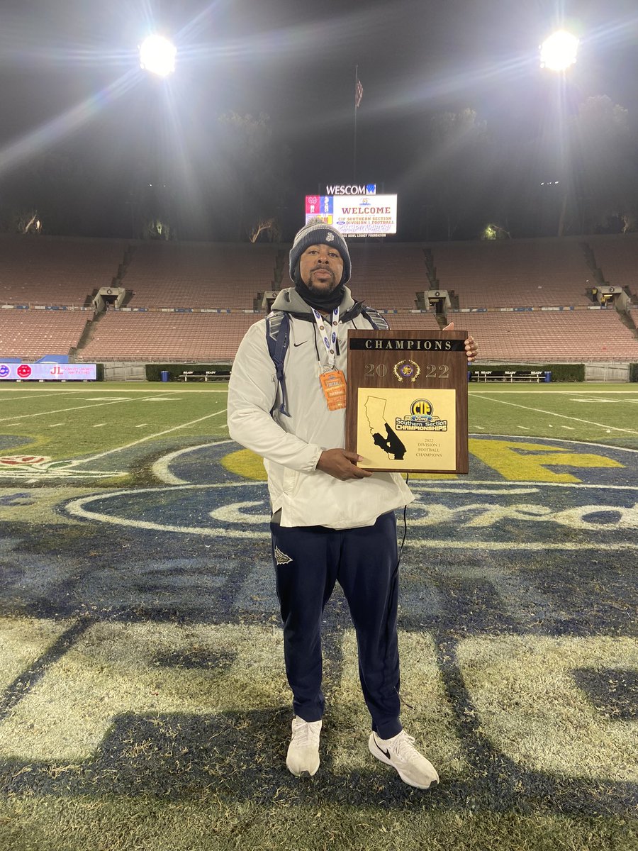 Coach Darnell lacy tweet media