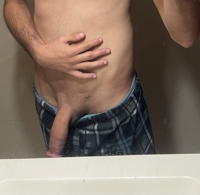 Ya ansioso de metersela a mi novia en cuatro y que nos esten viendo como me gime bien rico #novia #videllamada<a href="/tag/dick"class="tags"><span>#dick</span></a><a href="/tag/novia"class="tags"><span>#novia</span></a><a href="/tag/videllamada"class="tags"><span>#videllamada</span></a><a href="/tag/doggystyle_positio"class="tags"><span>#doggystyle_positio</span></a>