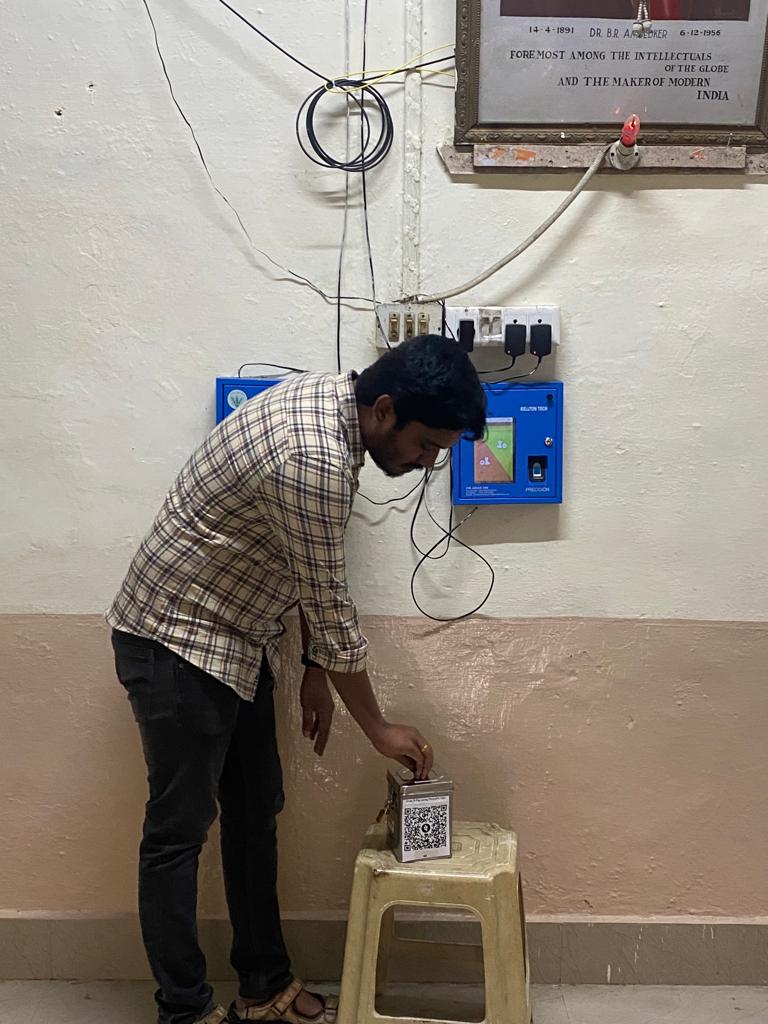 fcidokhammam's tweet photo. The Officers &amp; officials of @fcidokhammam  have voluntarily come forward to contribute generously for the cause of #CommunalHarmony as part of the #CommunalHarmonyWeek &amp; #FlagDay2022.
@PIBHyderabad
 @Fci_Telangana
 @FCI_India
 @airnews_hyd https://t.co/hBWkBQHUTY