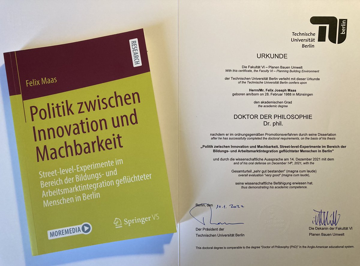 maas_felix's tweet photo. Jetzt endlich ganz offiziell 🎓🥳🍾 https://t.co/bspNSA5VxX https://t.co/2PKDnFGkDu