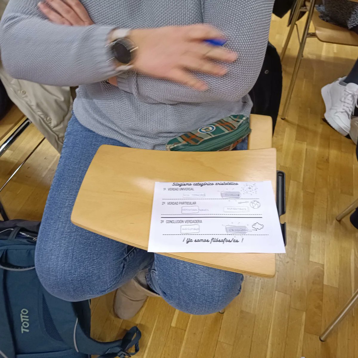 Lo pasamos muy bien en nuestra segunda charla en la @FacultadEducaUZ con el alumnado de #infantil y #pt, contando lo que hacemos en el aula #adc  en los #talleres de #enriquecimiento #curricular del <a href="/ceipfororomano/">CEIP Foro Romano</a> gracias a <a href="/Martagteduca/">Marta G.T.</a> #enseñanza #colaboracion <a href="/unizar/">Universidad Zaragoza</a>