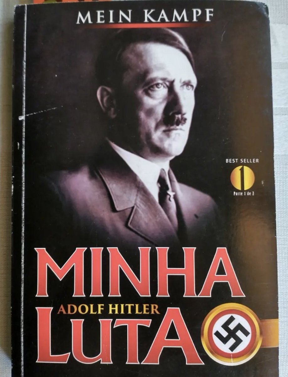 SergioAJBarrett's tweet photo. Contaminado pelo nazismo doméstico, o rapaz pega a arma do pai militar, vai a duas escolas em Aracruz ES, mata professores e uma criança e fere outros tantos.
O assassino e sua família não são pessoas pobres e negras das favelas. São apoiadores do Bolsonaro, brancos e fascistas https://t.co/AzbFEqInxG