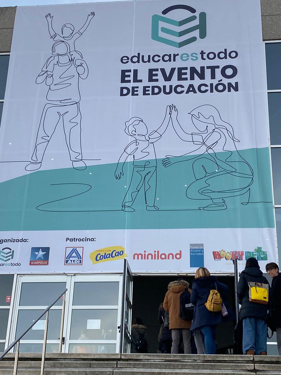 fundcolacao's tweet photo. ¡Buenos días, Madrid! 👋🏽

Ya estamos en el evento de educación de @educar_es_todo para disfrutar de una jornada maravillosa. 

🔴 Podéis seguirlo en directo: https://t.co/NJ1dqQ8hg8 https://t.co/k0UshFs17P