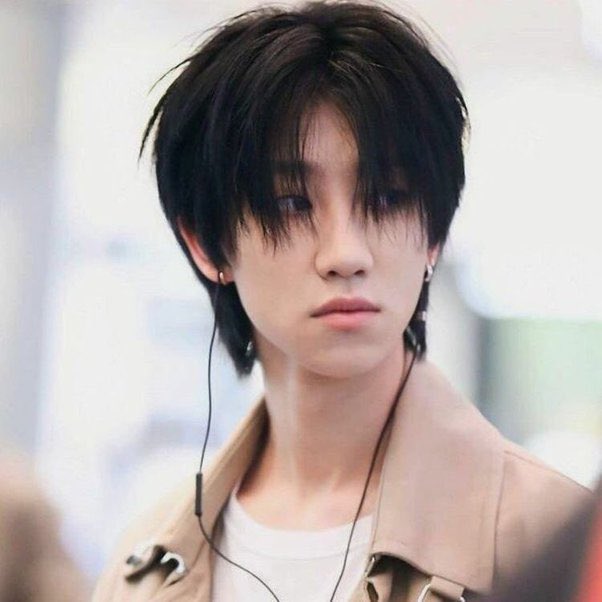 viethoshi's tweet photo. UR TELLING ME BLACK MULLET MINGHAO IS BACK ?#?%%?%?%? https://t.co/ywYPCRPuTm