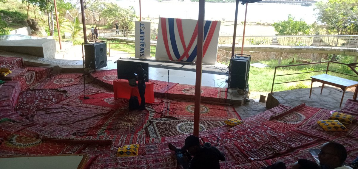 citgdsc23's tweet photo. Ready and rolling at Swahili Pot Hub
@Geektutor 
#gdgmombasa
#devFestMombasa https://t.co/yEEbl3M7Re