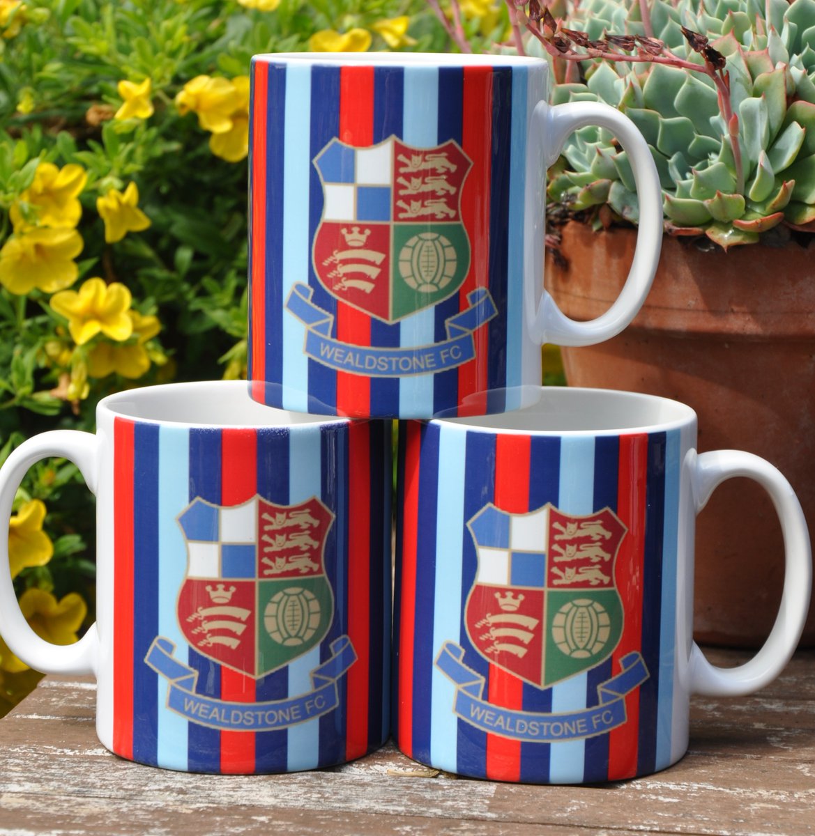 Today is the Stones last HOME game before Xmas... so final chance to pick up (in person) a few stockings fillers.

We will be posting orders from Megastore website to UK address until 20th Dec 2022, but order early as various postal strikes taking place

wfcmegastore.co.uk