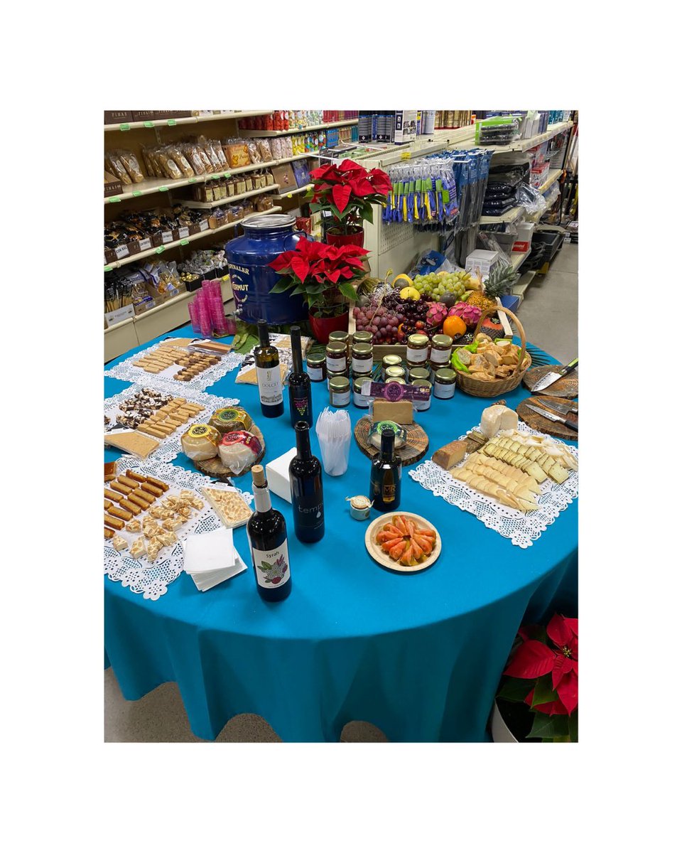 Bodega Mas de Rander tweet media