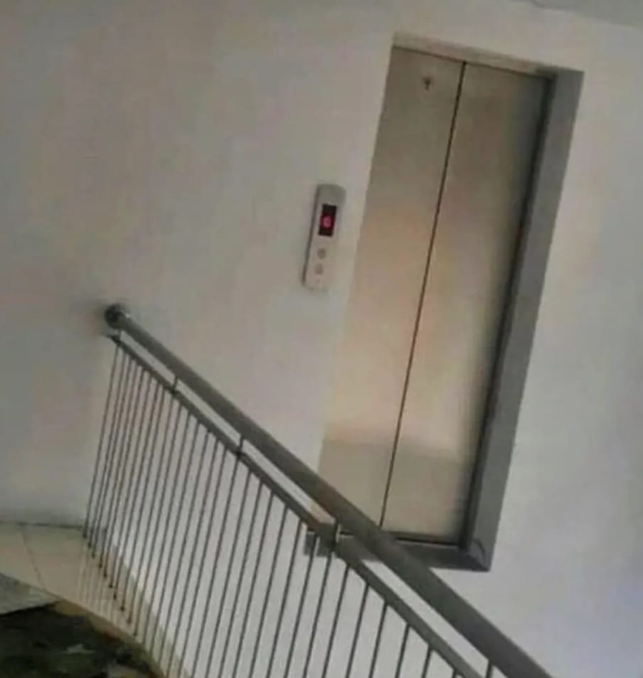 lahelucom's tweet photo. Lift menuju surga
https://t.co/xOzSodUJ0e

#lucu #ngakak #memeindonesia #lahelu https://t.co/JqU95ULKZ5