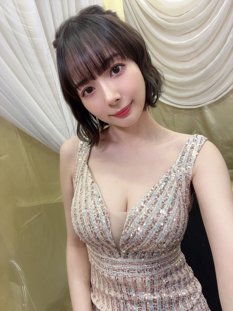 【確認用】【スチール看板】岡田紗佳⑤ Mリーグ - 2024-25 - 【12月5日 第1試合】岡田紗佳:入場シーン (麻雀