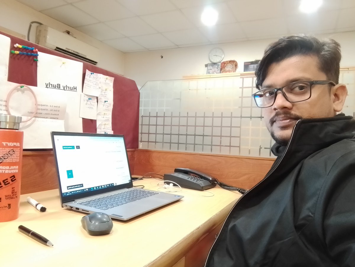 surajsinghmkt's tweet photo. My new office pic https://t.co/KFZGFwPKtl