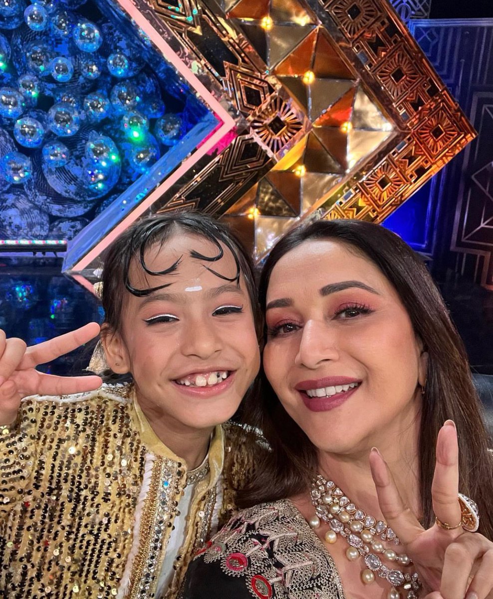 Cuties 🥰🥰
#MadhuriDixit #GunjanSinha 🫶