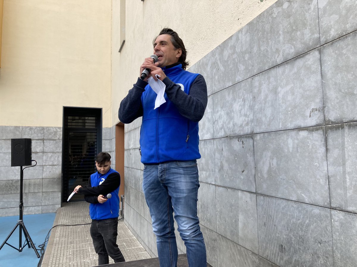 MaristesCat's tweet photo. En marxa a #MaristesRubí la trobada marista que ens fa sentir família! #experiènciaexcepcional #larutadelcompromísilavalentia #retrobada #somriudecor https://t.co/DGnVLsmem8