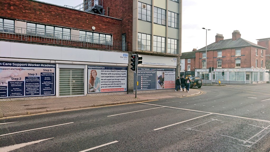 TheDMLab's tweet image. Up &amp;amp; about early to see our window graphics IRL for Together Healthcare in partnership with @hoopleltd &amp;amp; @WyeValleyNHS! Our biggest project (dimensionally) to date! Thank you Stu &amp;amp; the @thesignpeople team for printing &amp;amp; fitting. We're really pleased with it! 😍👌