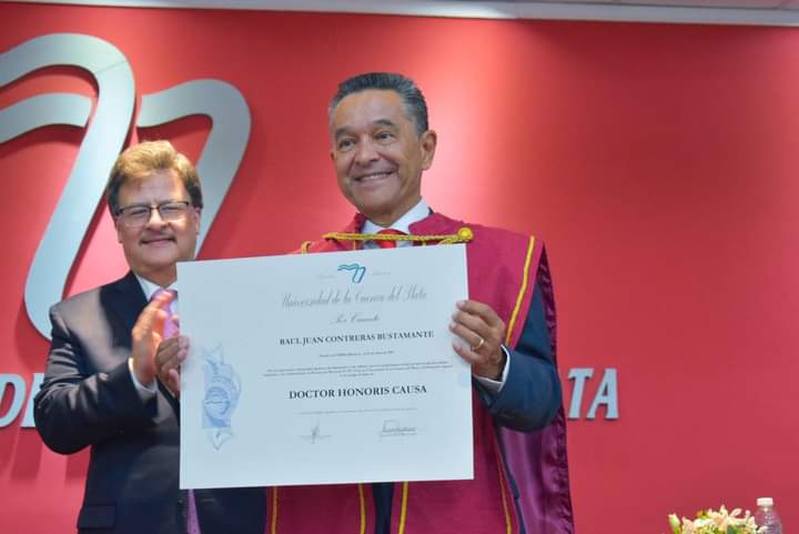 AEnNoticias's tweet photo. @RaulContrerasMx DOCTOR HONORIS CAUSA AL DR. RAÚL CONTRERAS BUSTAMANTE
https://t.co/HBC11VrCIz https://t.co/tvBHIpXGiC