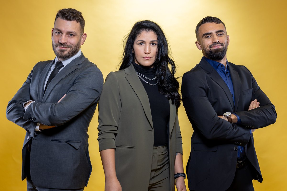 PannieKianzad's tweet photo. Dream team of FCR 🫶🏻🤘🏼
We go live on @ufcfightpass 18.00 🙏🏼
#fightclubrush14
#expertcommentator
#ufc
#mma
#panniekianzad https://t.co/43g7CuZJuv