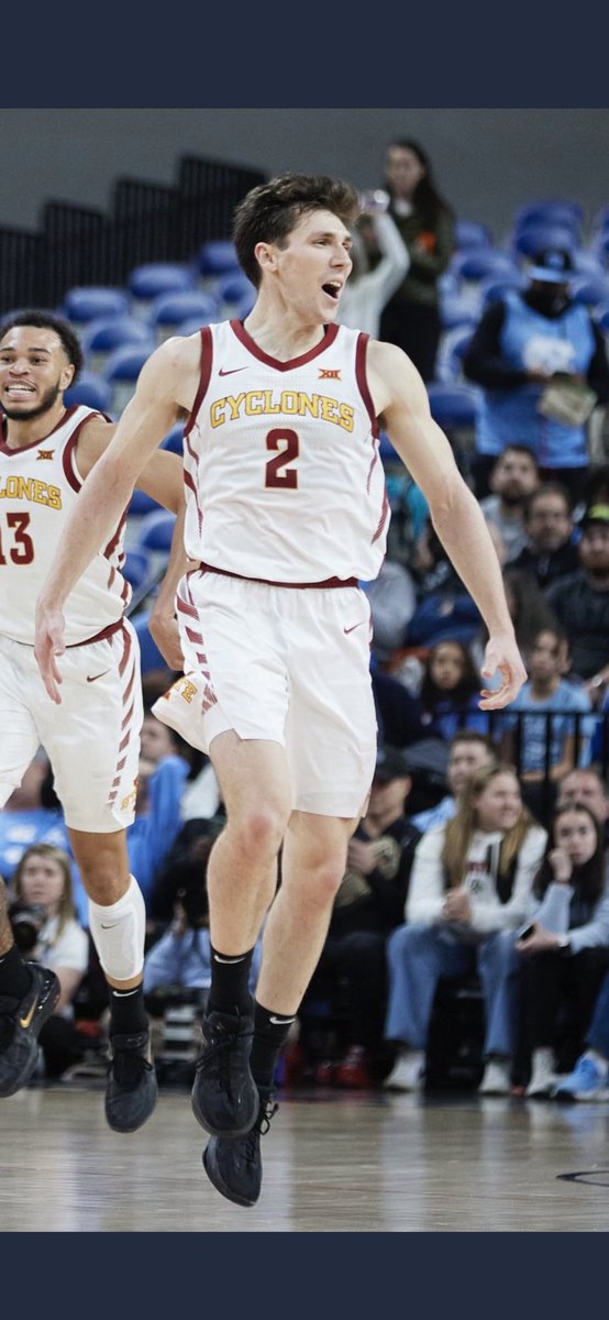 BestPodInIowa's tweet image. The combo of black shoes/black socks it terrible!
Thankfully it does not impact the flight of a basketball.