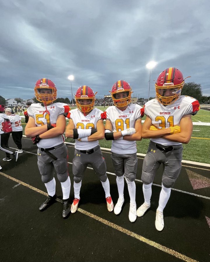 ShilohMyers's tweet photo. I believe in love, I believe in Jesus, I believe in magic and I believe our Bulldogs are Champions! Let’s go Bulldogs, give ‘em hell today and bring home State! #sophomoreyear #Corner #safety #ScoutD #90 #Bulldogs #12family34team @TuckerOakes https://t.co/tVlHKoxqoK