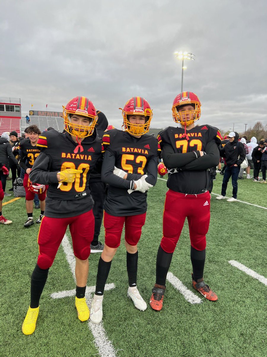 ShilohMyers's tweet photo. I believe in love, I believe in Jesus, I believe in magic and I believe our Bulldogs are Champions! Let’s go Bulldogs, give ‘em hell today and bring home State! #sophomoreyear #Corner #safety #ScoutD #90 #Bulldogs #12family34team @TuckerOakes https://t.co/tVlHKoxqoK