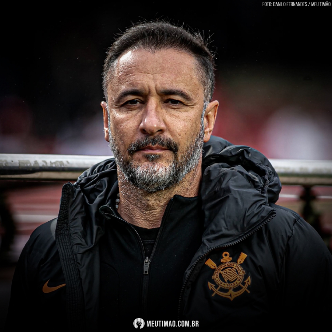 MeuTimao's tweet photo. Era só você ter falado que não queria ficar no Corinthians, Sr. Vítor Pereira. Era só isso.

📸 @DFDaniloFoto / Meu Timão https://t.co/037UTLXwL1