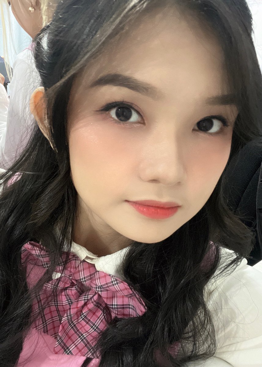C_IndahJKT48's tweet photo. pink💓 https://t.co/2HqtzFjUYl