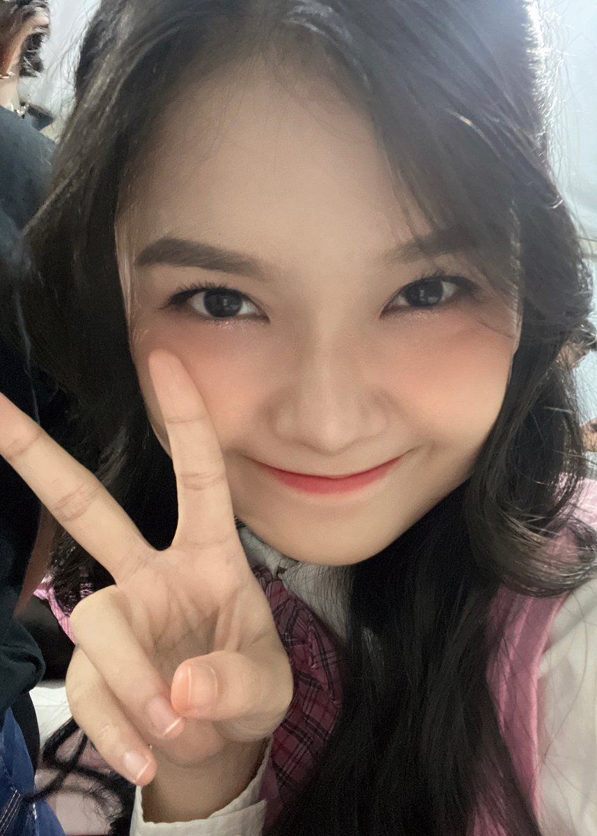 C_IndahJKT48's tweet photo. pink💓 https://t.co/2HqtzFjUYl