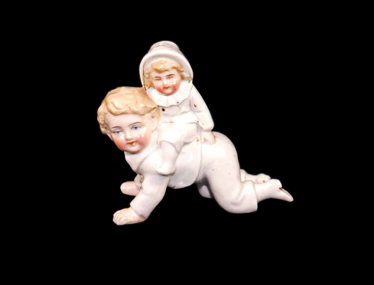 G97816960Girl's tweet photo. Antique porcelain piano baby attributed to German manufacture by Hertwig. https://t.co/i6dnJarJ1W via @Etsy #BuyfromGroovy #antiqueshop #homedecor #figurine #pianobaby #Hertwig #antiquefigurine #antiquepianobaby #EtsySeller #EtsySellers https://t.co/vIe1Tm7OXG