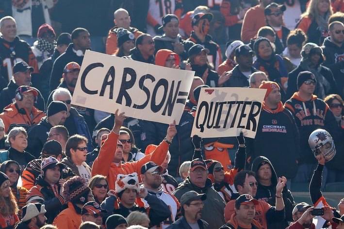 bengaljims_BTR's tweet photo. NOVEMBER 25th 2012

Cincinnati #Bengals fans hold up a sign in #Section158 welcoming back former Bengals QB Carson Plamer during game against the Oakland Raiders at Paul Brown Stadium.

Bengals win 34-10 & hold Palmer to 146 yards passing. 

A GREAT DAY IN #CINCINNATIFOOTBALLHISTORY