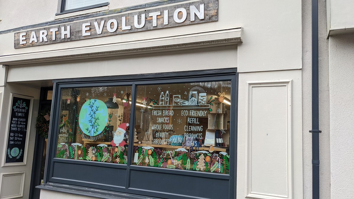 VeganOlive1's tweet photo. Visited this amazing Refill shop called #EarthEvolution in #Darwen today...run by the lovely Kate..
So many things to buy and refill... #Shoplocal #Vegan #Recycle #Refill #Reducewaste ๐๐โบ๏ธโค๏ธ https://t.co/6mQWPANJaA