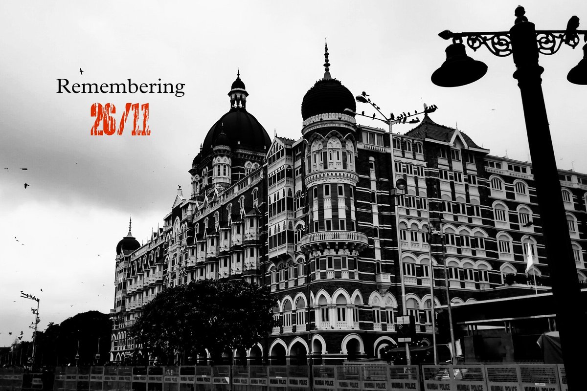 fotuwalababa's tweet photo. 26/11 🙏💐
.
.
.
#2611Attack #2611MumbaiAttack #MumbaiTerrorAttack #MumbaiAttack #MumbaiAttacks #fotuwalababa #tajhotel #TajHotels https://t.co/og3oX4MAiW