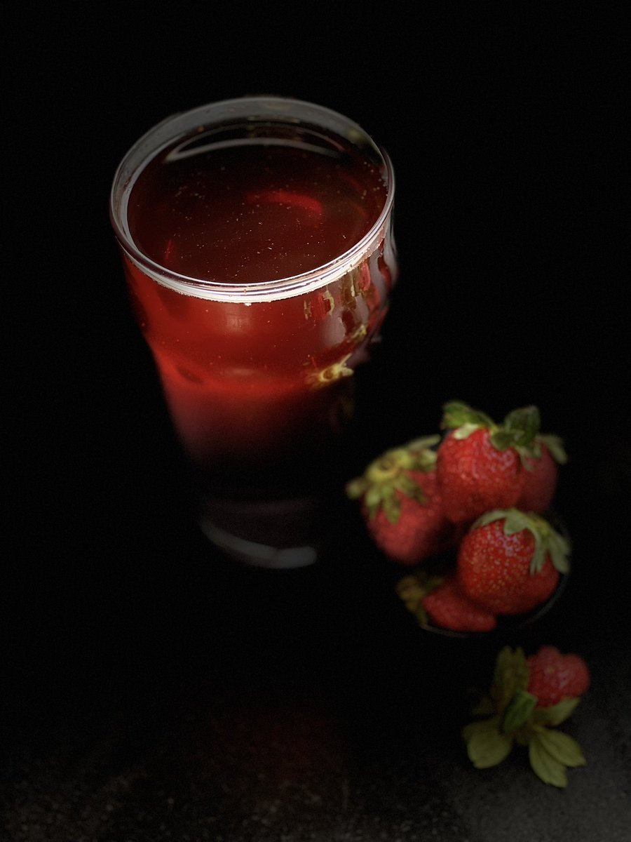 saibandreddi's tweet photo. #StrawberryCider 
#LetsRepete
#RepeteBrewery

#shotoniphone https://t.co/N2cuHPBslx