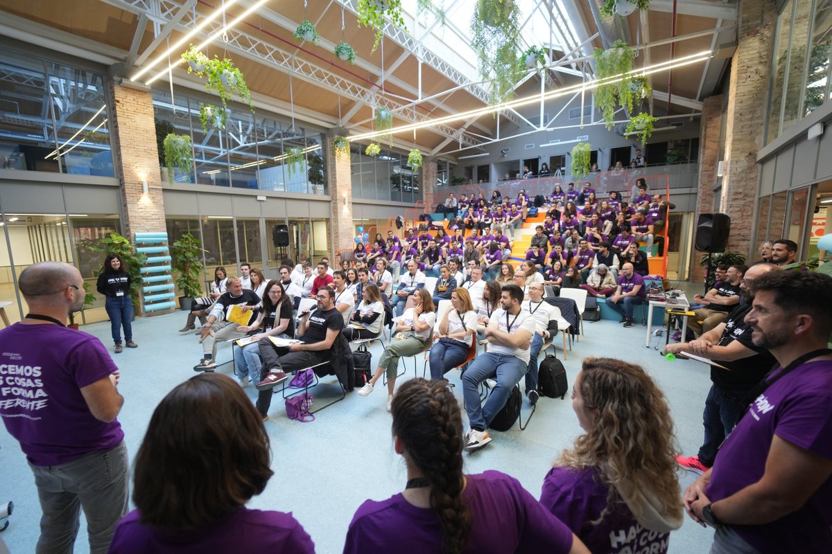 innovayaccion's tweet photo. 🚀 Finalizó la 5ª Edición del #HackathonIA2022

👏 Gracias participantes, mentores, colaboradores y empresas que han hecho esto posible

@5GCat @ACCIONAEnergia  @Aquaservice  @ecoembes @ITENE @ITURRI, @signusecovalor @Telpark_es 

#HacemosLasCosasDeFormaDiferente https://t.co/9wj08Mf0G2