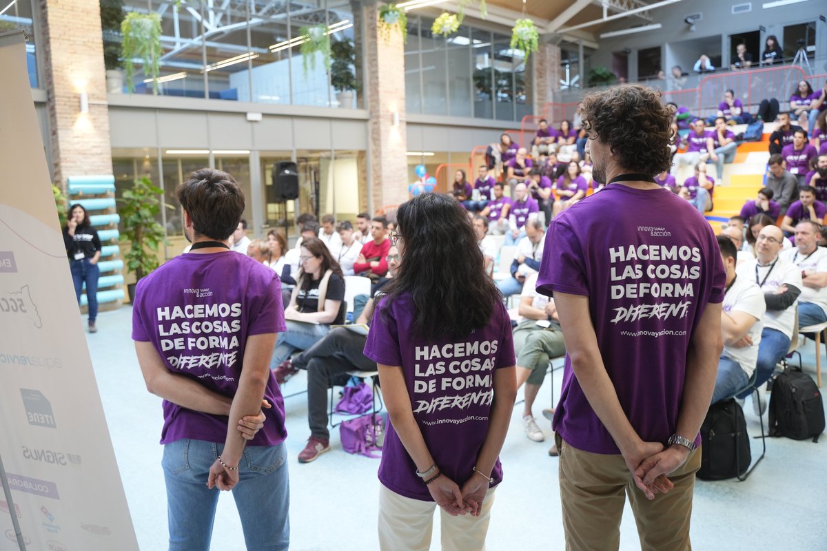 innovayaccion's tweet photo. 🚀 Finalizó la 5ª Edición del #HackathonIA2022

👏 Gracias participantes, mentores, colaboradores y empresas que han hecho esto posible

@5GCat @ACCIONAEnergia  @Aquaservice  @ecoembes @ITENE @ITURRI, @signusecovalor @Telpark_es 

#HacemosLasCosasDeFormaDiferente https://t.co/9wj08Mf0G2
