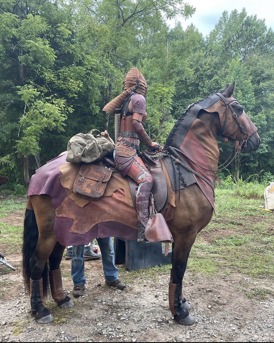 陳 on Twitter "練革 煉革 Hollywoodstyle leather armor continues to