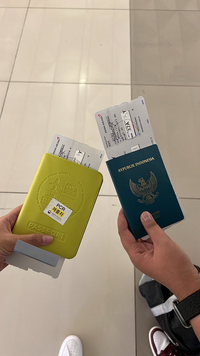 2haeks's tweet image. c u seoul! @eunhaeballs