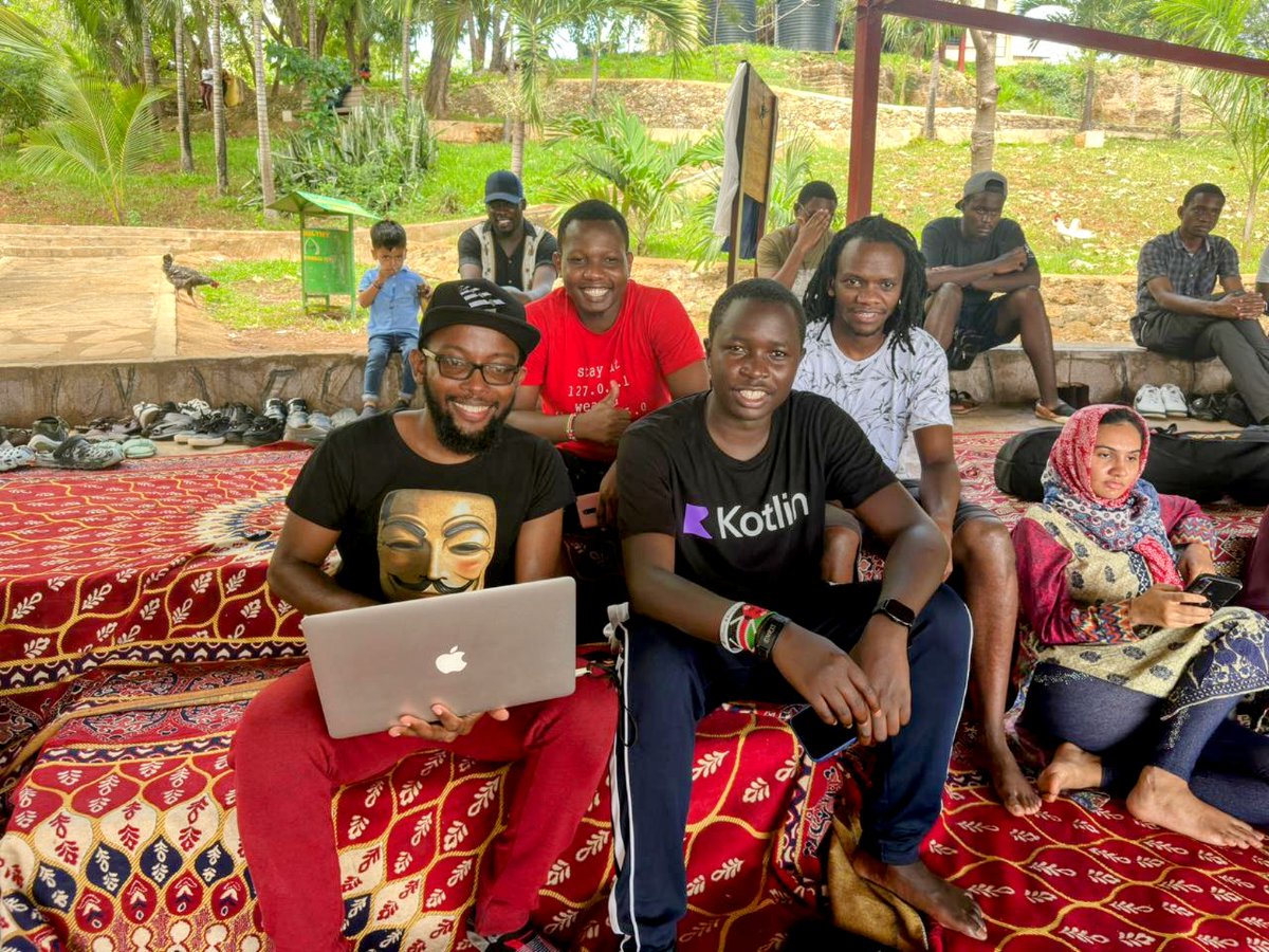 antony_wugoma's tweet photo. Also glad to reconnect with these awesome devs @emashmagak @danielotienoke #GDGMombasa #DevFestMombasa https://t.co/Pcad2JX7hj
