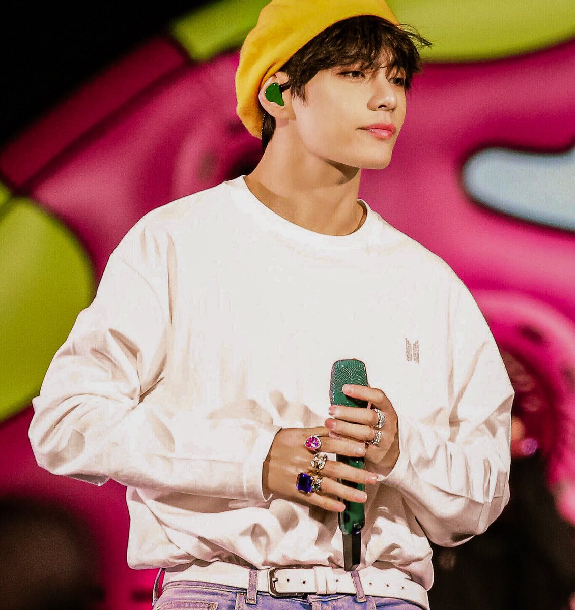 kthprettyhands's tweet photo. rt &amp; reply to vote ♡

I vote #KIMTAEHYUNG for Asian Celebrity of the Year #ACOTY2022 #NETIZENSREPORT @thenreport https://t.co/lFLSot31hW