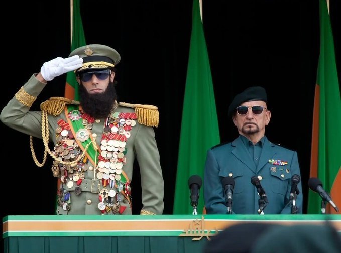 selfcarecanvas's tweet image. Top 10 comedy movies to start up your weekend:

1. The Dictator