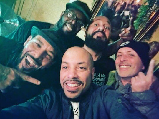 FafLaRage's tweet photo. Big up la team ! @TeamNDL #djscribe @DjDjel #Kmeleon 🔥🔥 https://t.co/Zp1wID0Xm1